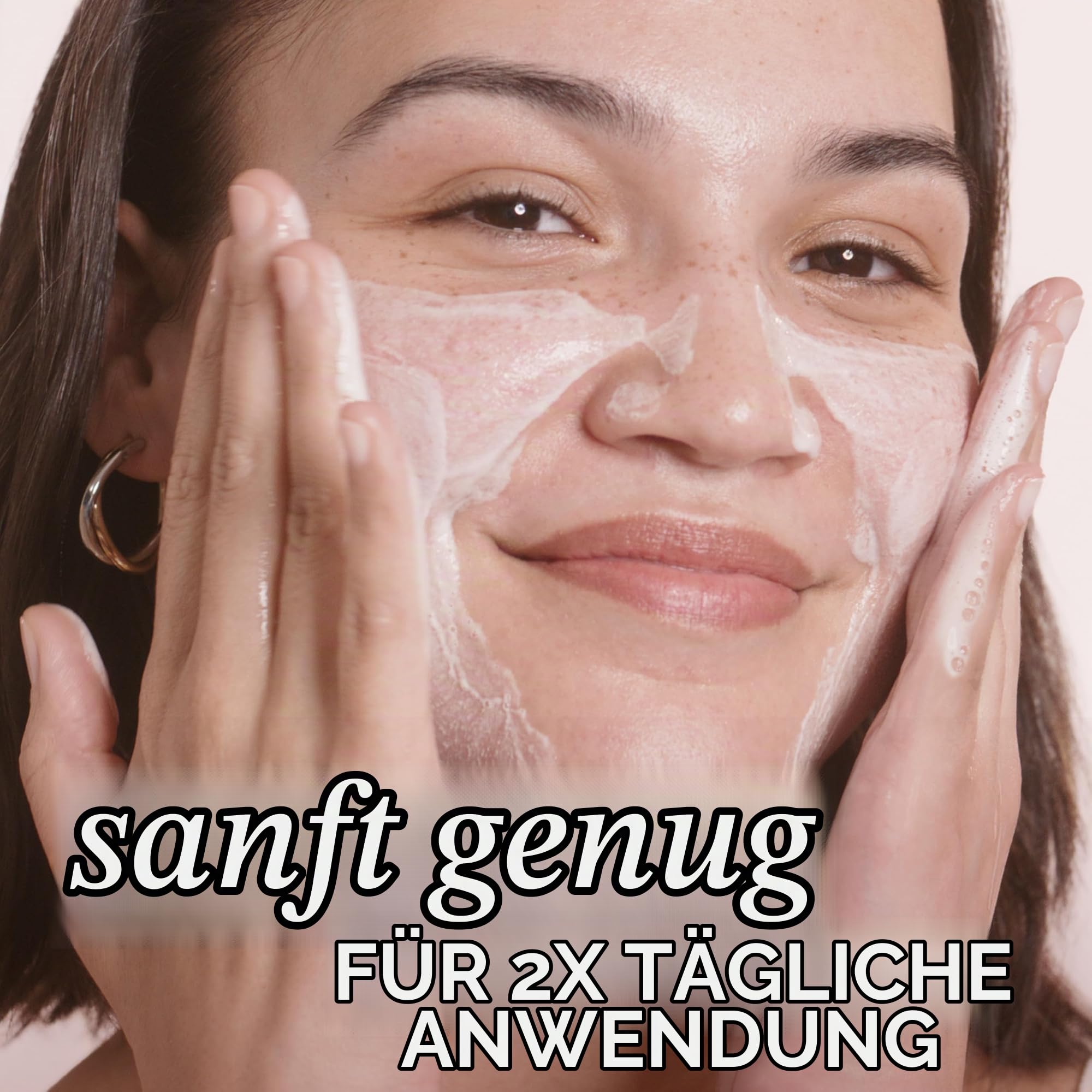 IT Cosmetics Confidence In a Cleanser, Anti-Aging-Reinigungsserum, Seifenfreie und feuchtigkeitsspendende Gesichtsreinigung, Vegan und nicht komedogen, Für alle Hauttypen, auch trockene Haut