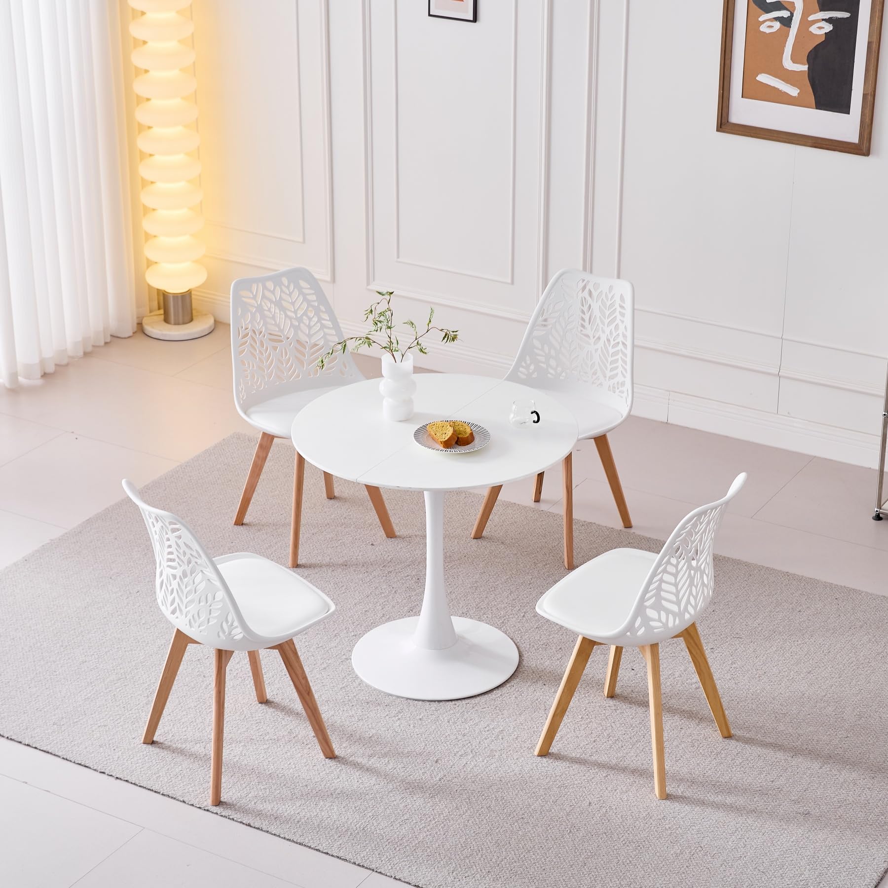 GrandCA HOME Juego de 4 sillas de Comedor de Estilo nórdico, Silla de Cocina tapizada, Silla de salón, Patas de Madera de Haya, Respaldo Calado, para Cocina, salón y Comedor - Blanco