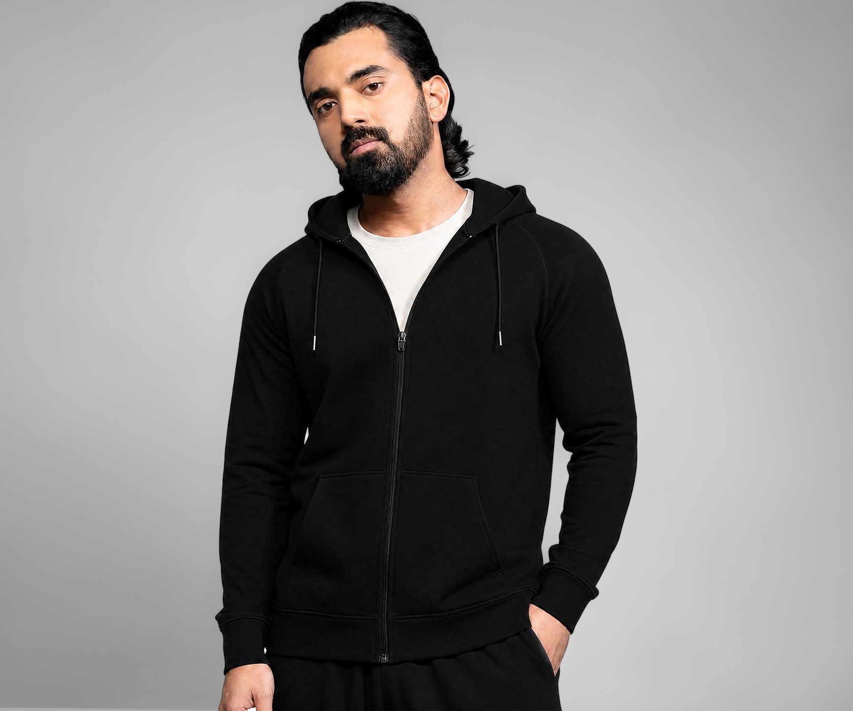 Boldfit Men's Zipper Hoodie - Black - Image 1