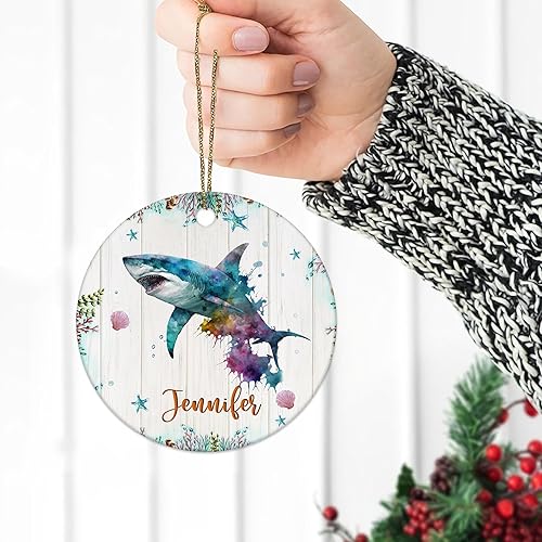 Miniatura 4 de Hyturtle Adorno de Navidad personalizado para los amantes de los tiburones, adorno de cerámica con nombre personalizado con nombre de Just A Girl