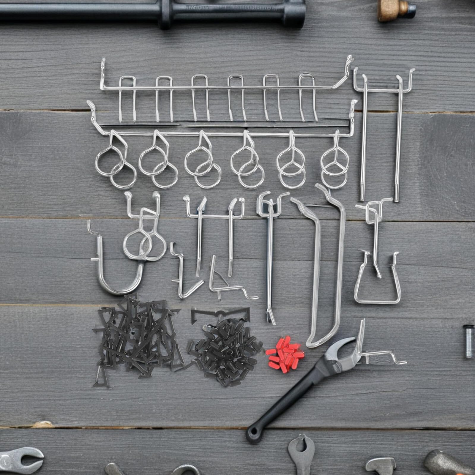 Mikikit 2 Zestawy Metalowych Haków Do Pegboard z Małymi Osłonami Stopki Stabilne Akcesoria Do Półek i Organizerów Garażu Kuchni i Warsztatu