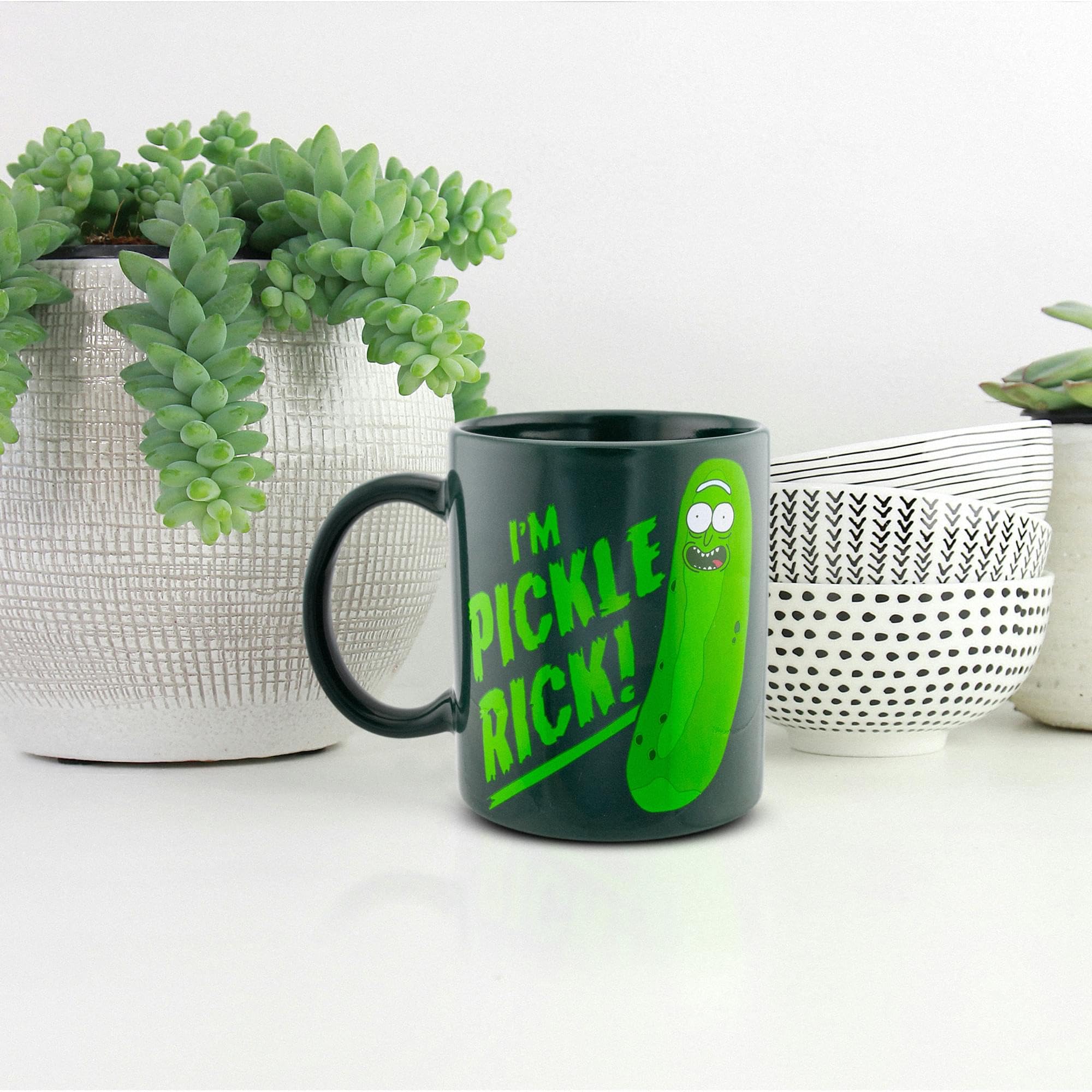 Amazon.com: Just Funky Rick and Morty Pickle Rick 20 Ounce Coffee