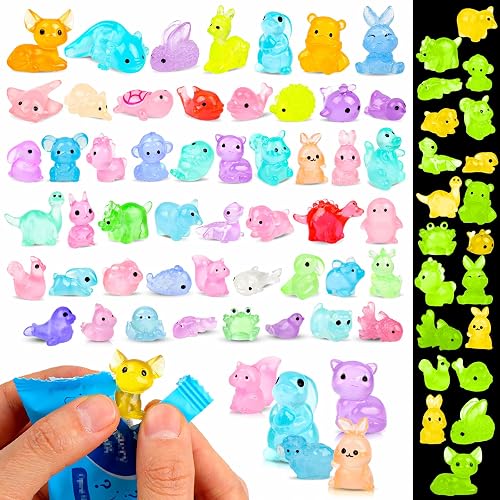 XISHAN 100PCS Mystery Mini Resin Animals Blind Bag Tiny Farm Animals Glow in The Dark 30+ Styles Figurines for Fairy Garden Aquarium Micro Landscaping Decoration