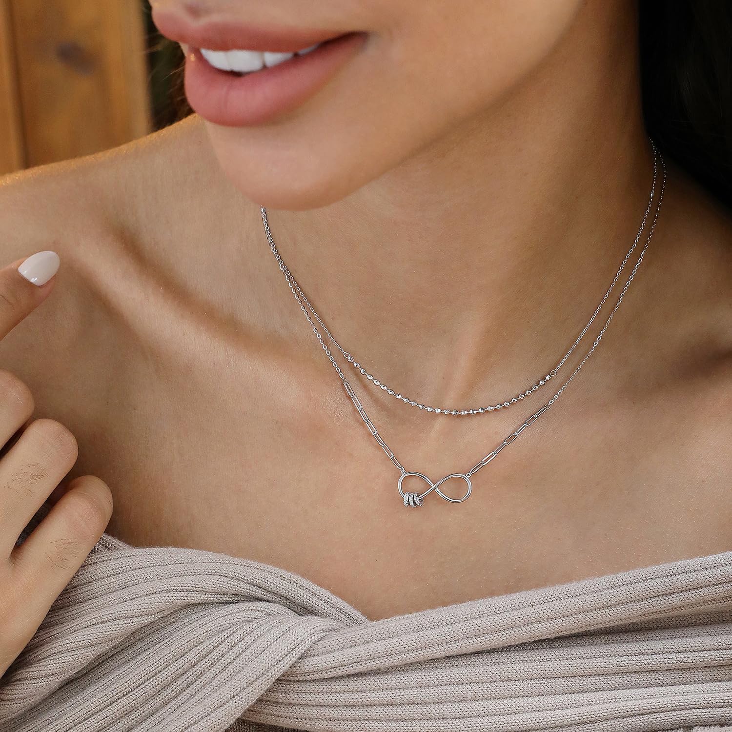 Mom and Daughter Mother's Day Necklace, Infinity Necklace for Women, I Love You This Much Inspiration Jewelry Birthday Mother's Day Gift with Message Card and Box, Gifts for Mom Grandma
