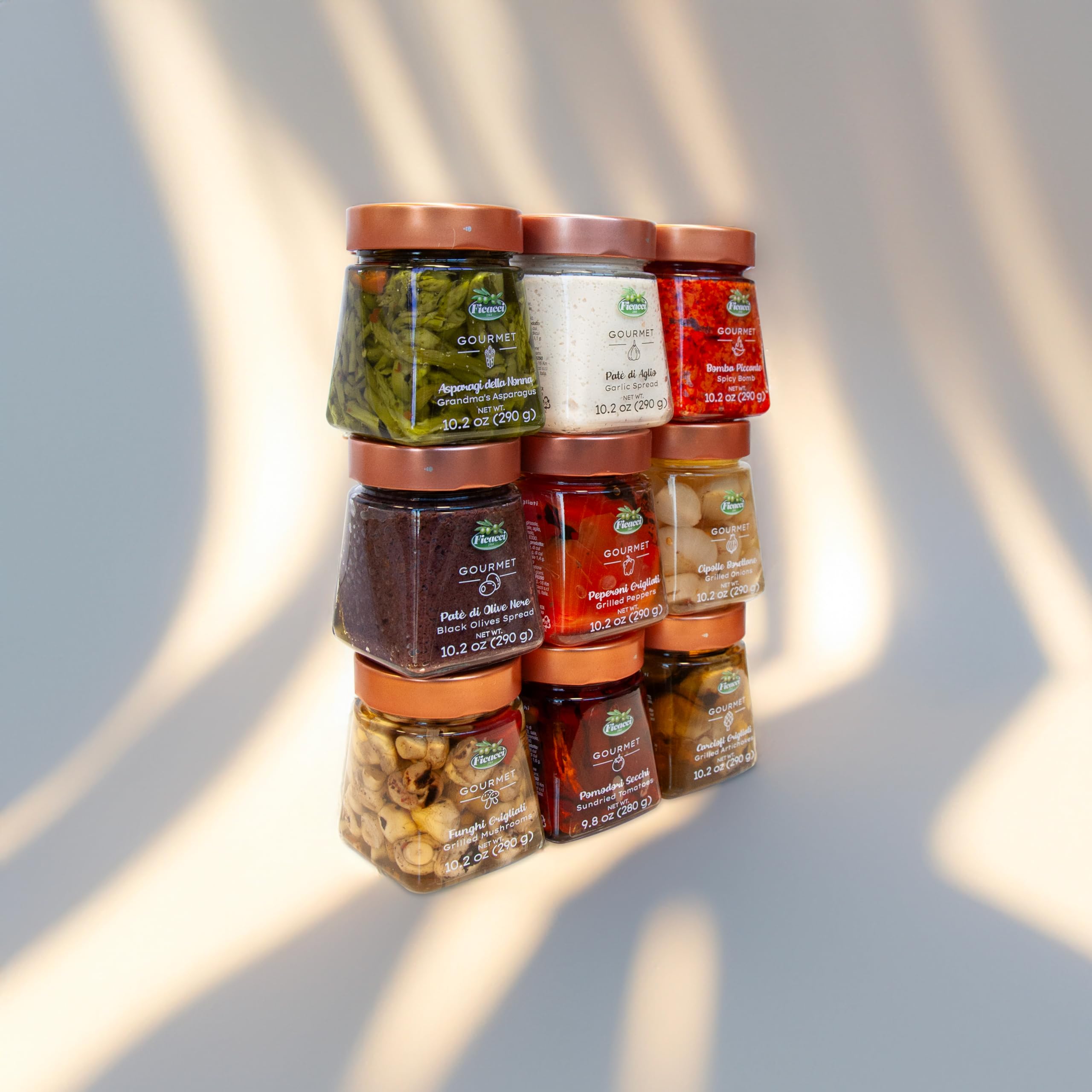 Ficacci - Selezione Antipasti Gourmet - Antipasti Rossi (Peperoni, Pomodori Secchi, Bomba Piccante) 3X (860g)