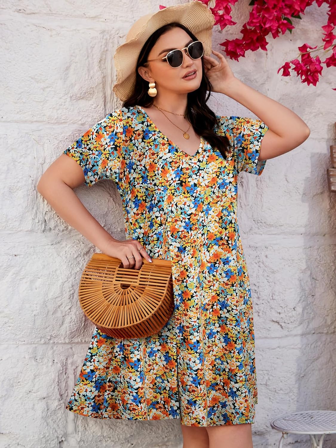 ZENNILO Women's Plus Size Swing Dress with Pockets Casual Summer Dresses V Neck Short Sleeve T Shirt Dress for Women - Image 3