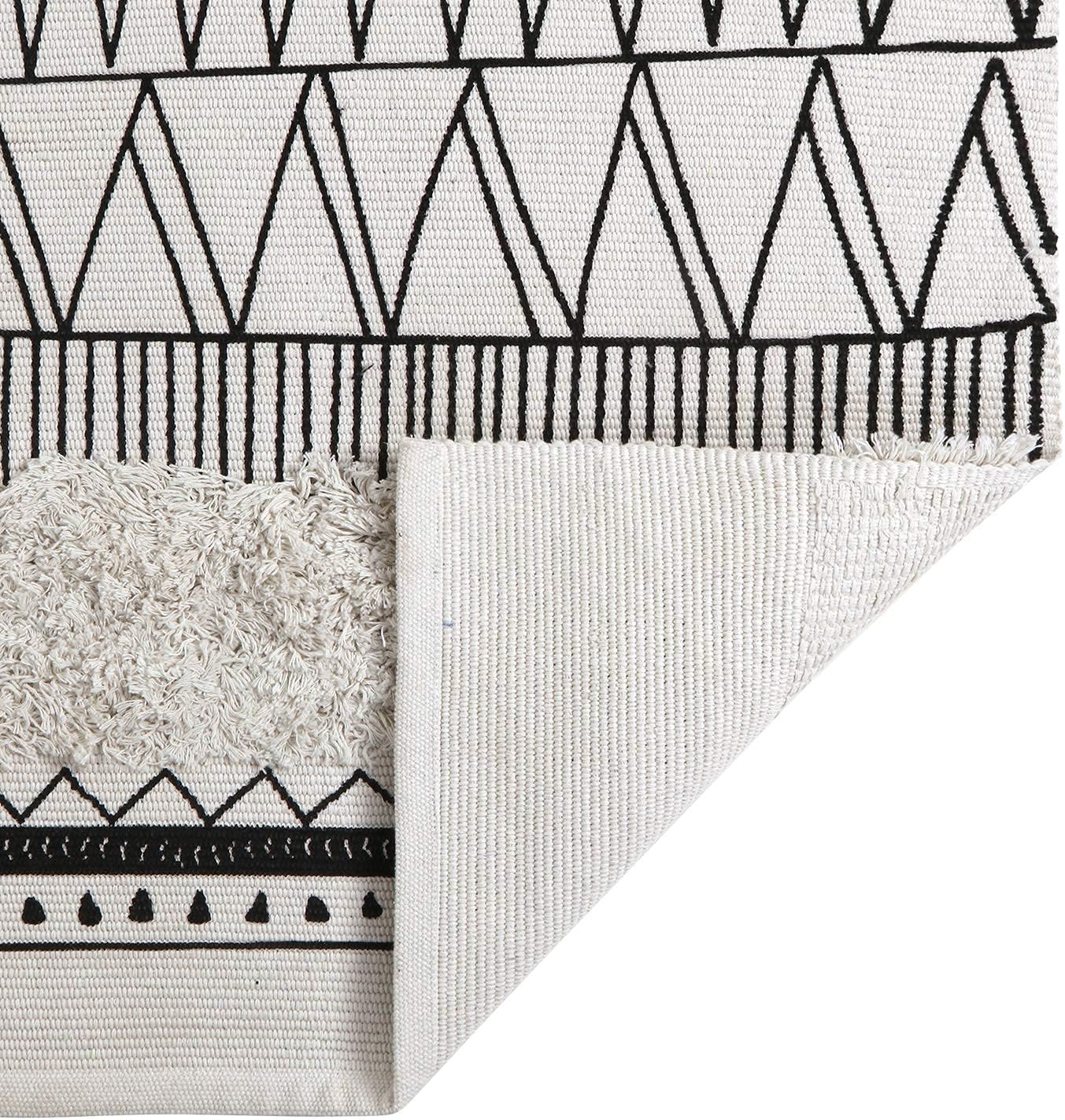 KIMODE Boho Tufted Bedroom Area Rug 3' x 5' Washable Geometric Cotton Throw Rugs Moroccan Tribal Woven Collection Indoor Rugs for Living Room Entryway Dining Room
