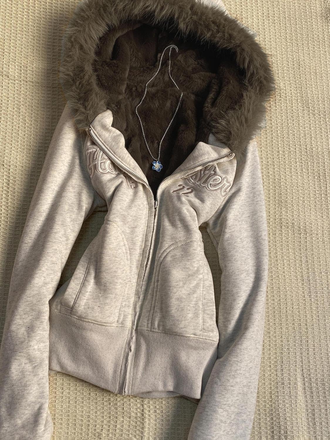 ORANDESIGNE Sweat à Capuche Femme Rétro Décontracté Manteau Long Ajusté avec Fermeture Éclair et Col en Fausse Fourrure Y2k Sweatshirt Chic