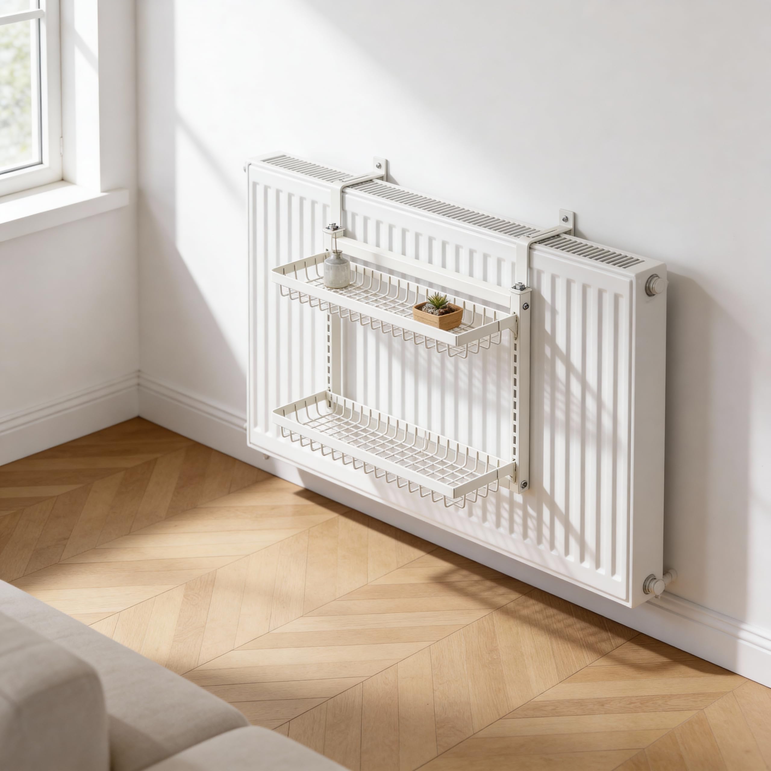 Paniers coulissants en fer forgé sur étagère de radiateur pour éliminer le linge humide