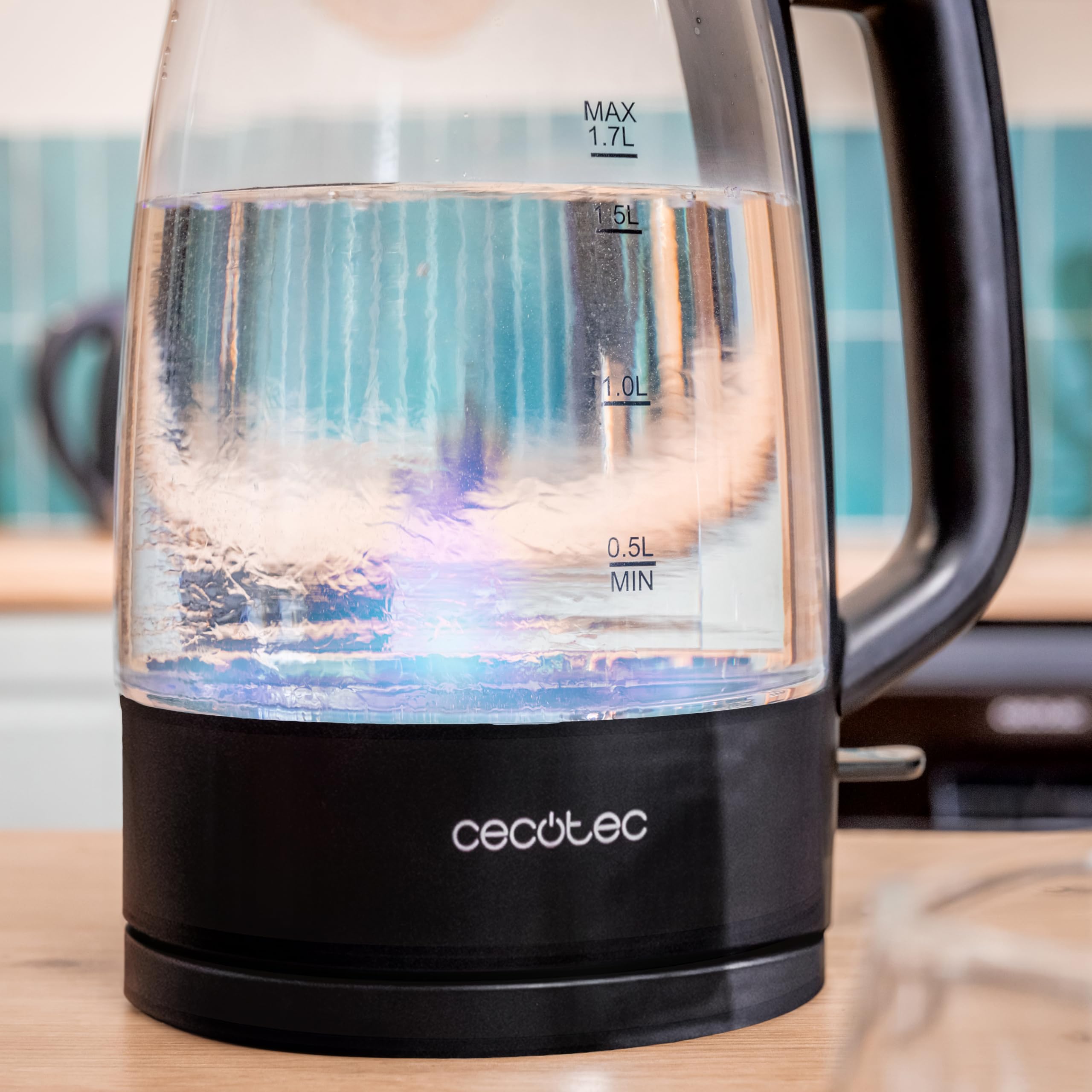Cecotec Bollitore Elettrico per Acqua da 1,7 L ThermoSense 320 Clear. 2200W, Corpo in Vetro di Borosilicato di Alta Qualità, Indicatore Luminoso, Base con Rotazione a 360º, Sistema di Sicurezza