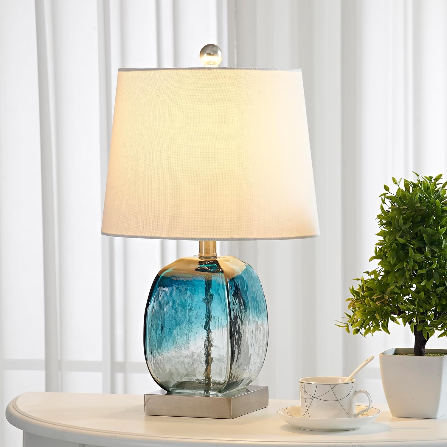 Maxax Coastal Glass Table Lamps Set of 2 for Living Room, Blue Bedside Lamps with USB Port 3-Way Dimmable Glass Brdeoom Lamps for Night Stand