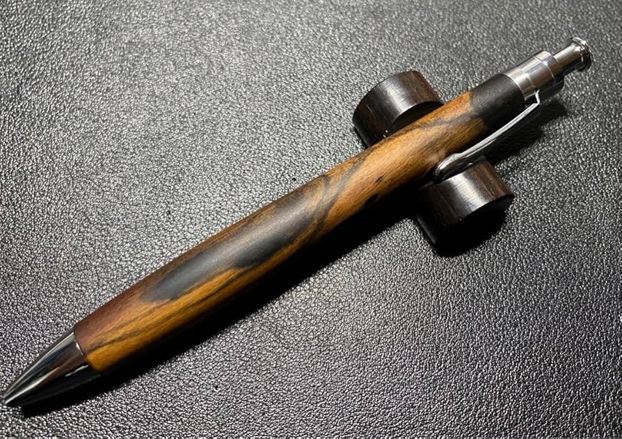 工房楔　ボールペン　ブラック&ホワイトエボニー Amazon.co.jp: 工房楔 ブラック&ホワイト エボニー ルーチェペン