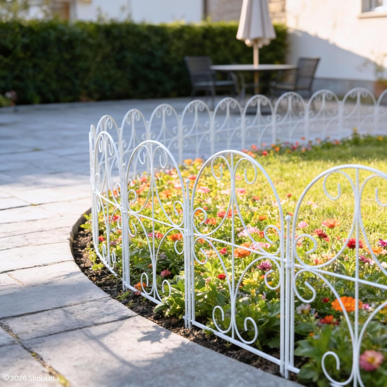 ShopLaLa Garden Fence (10 Panels) 12.5in(L) x 16.5in(H) Rustproof White Metal Decorative Curly Wire, Animal Barrier Fencing for Dogs, Flower Bed Edging Landscape Border Yard, Patio Outdoor Decor