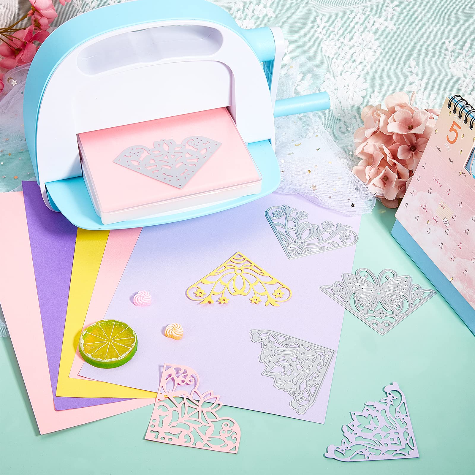 GLOBLELAND Set Di 4 Fustelle In Metallo Per Angoli E Pizzi – Stencil Per Scrapbooking E Biglietti Fai Da Te