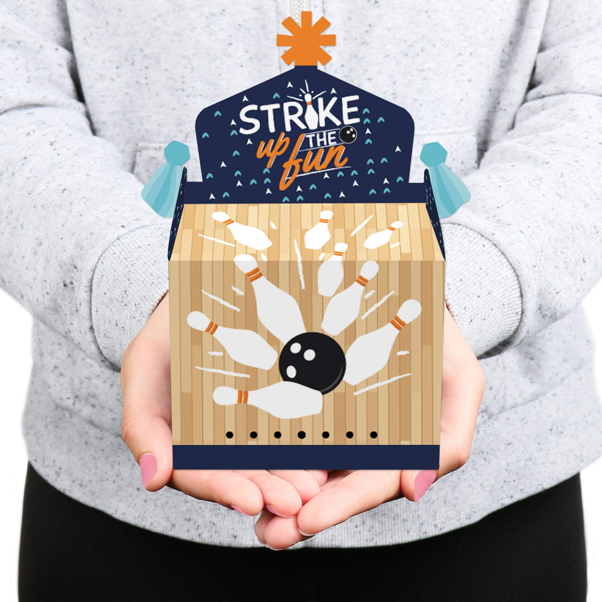 Strike Up the Fun - Bowling - Caja de golosinas para fiestas de cumpleaños o baby shower, juego de 12 8