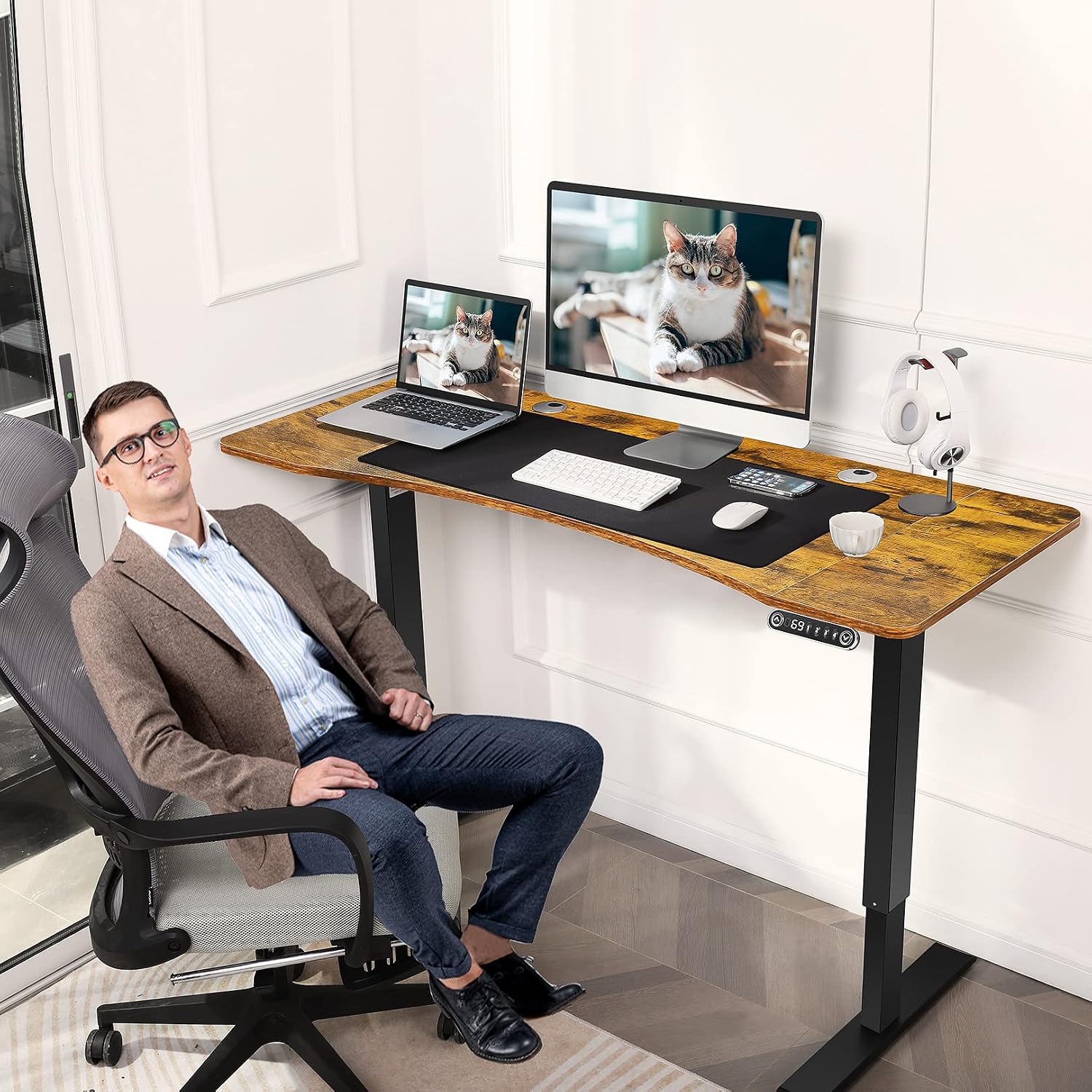 farexon 59 x 24 inch Electric Height Adjustable Standing Desk, Sit Stand Desk with Ergonomic Curved Workstation, Oversized Mouse Pad, Four Preset Heights, 27''-45'' Lifting Range Stand up Desk(Brown)