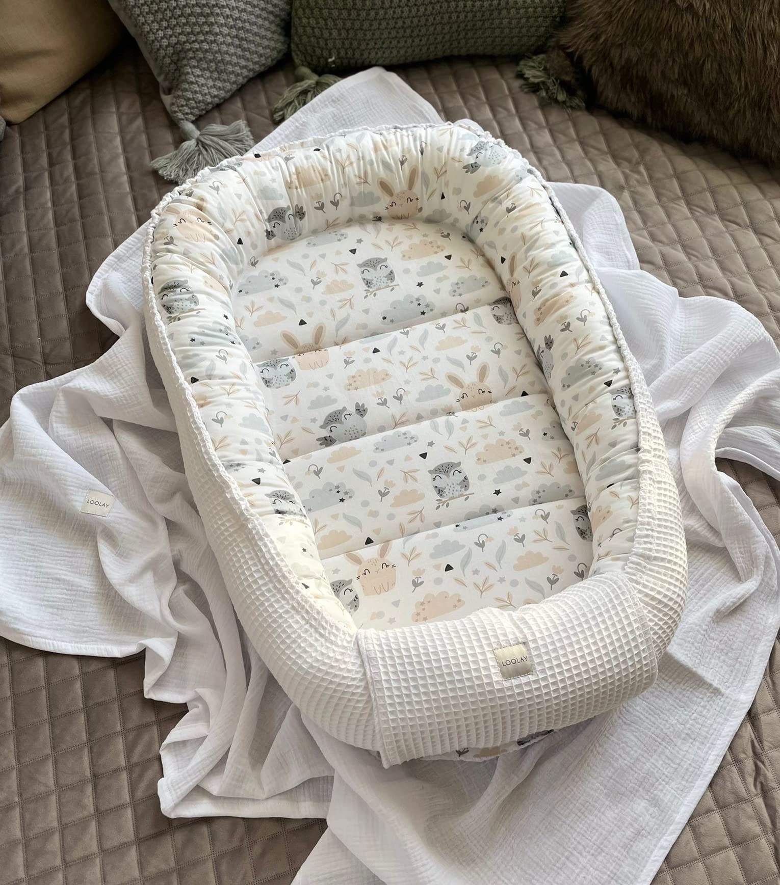 Paracolpi a nido d'ape/coniglio bianco beige per neonati, tappetino da viaggio per lettino da viaggio Solo/o, set regalo premium (paracolpi + coperta (80 x 100 cm) + materasso + 2 cuscini)