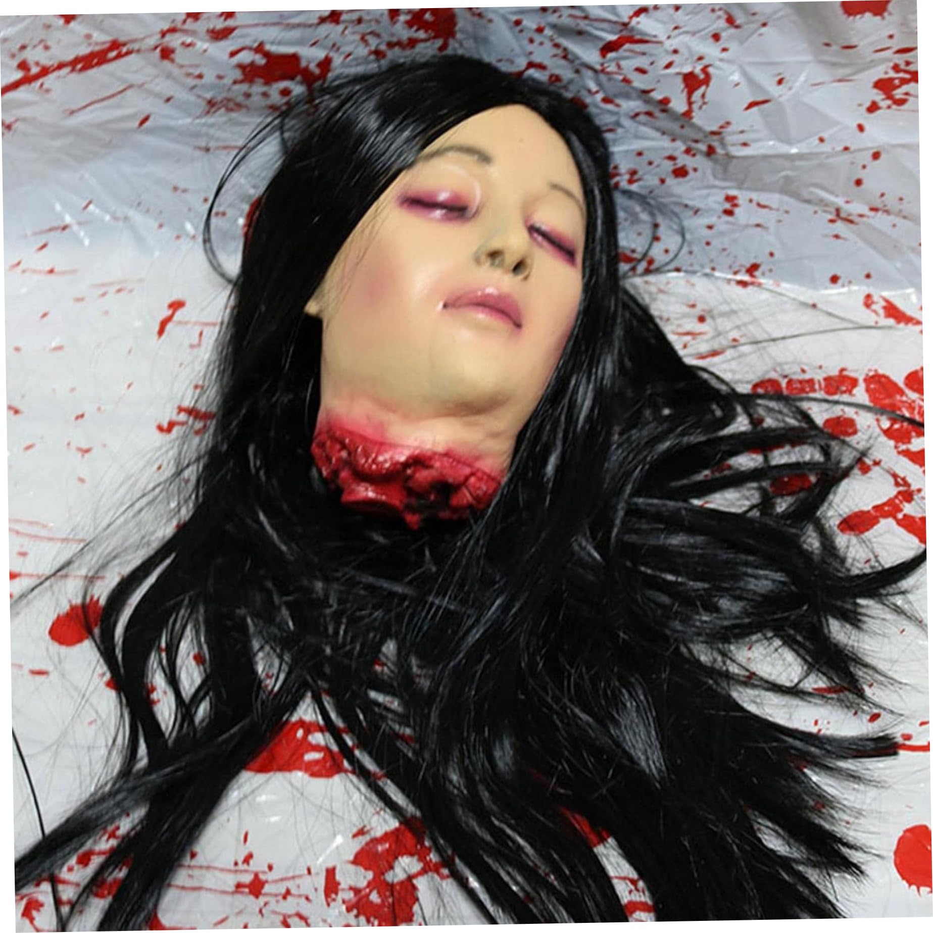 Decoración Halloween - Cabeza Cortada Realista Con Pelo Negro Y Sangre, Para Casa Embrujada O Fiesta