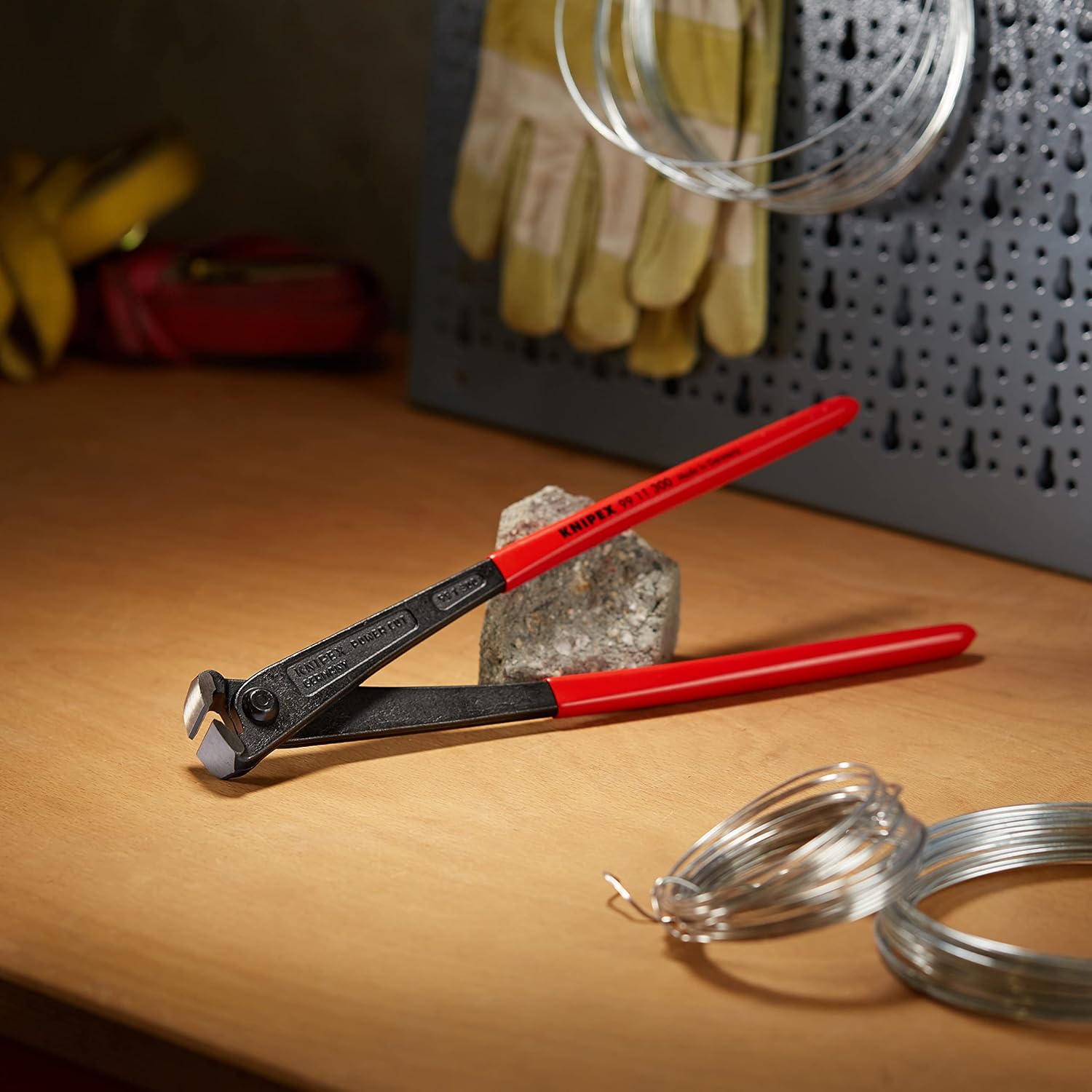 Knipex 99 11 300 High Leverage Concreters’ Nippers 11,81" with plastic coated handles