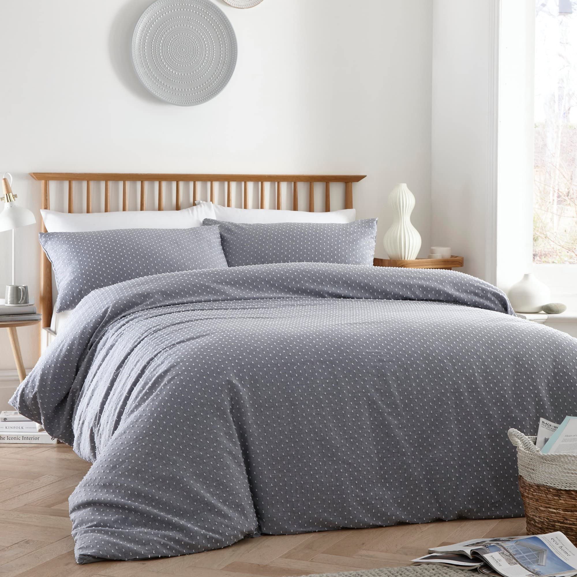 Appletree - Blue Grey Tufted Duvet Cover - King Bedding Size (230 x 220cm) - Soft 100% Cotton Bedding - Grey Blue Duvet Cover with Embroidery Polka Dots - Luxury Bedding - Contemporary Bed Set