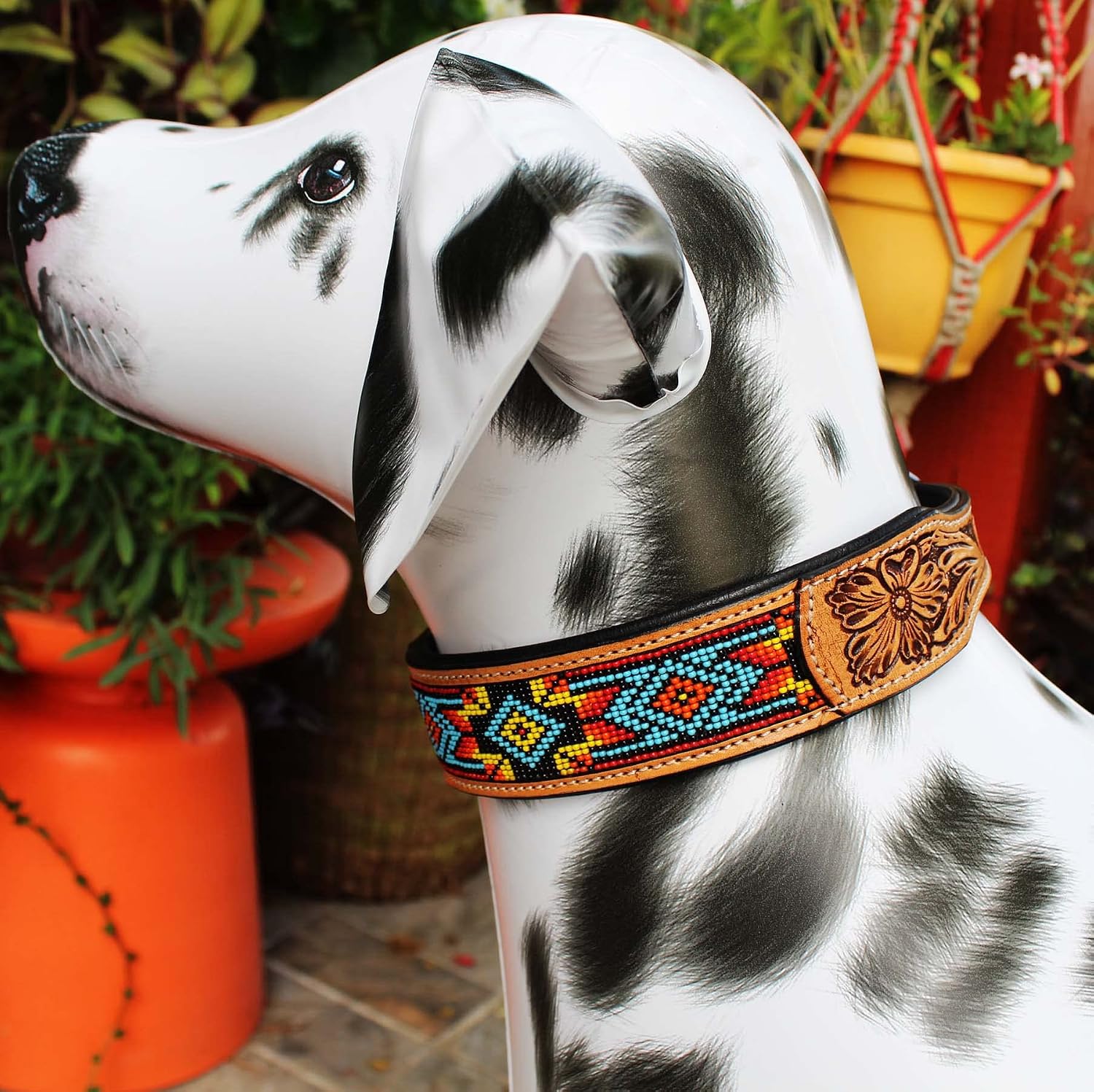 Medium 17''- 21'' Handcrafted Aztec Beaded Tooled Leather Dog Collar 60FK65