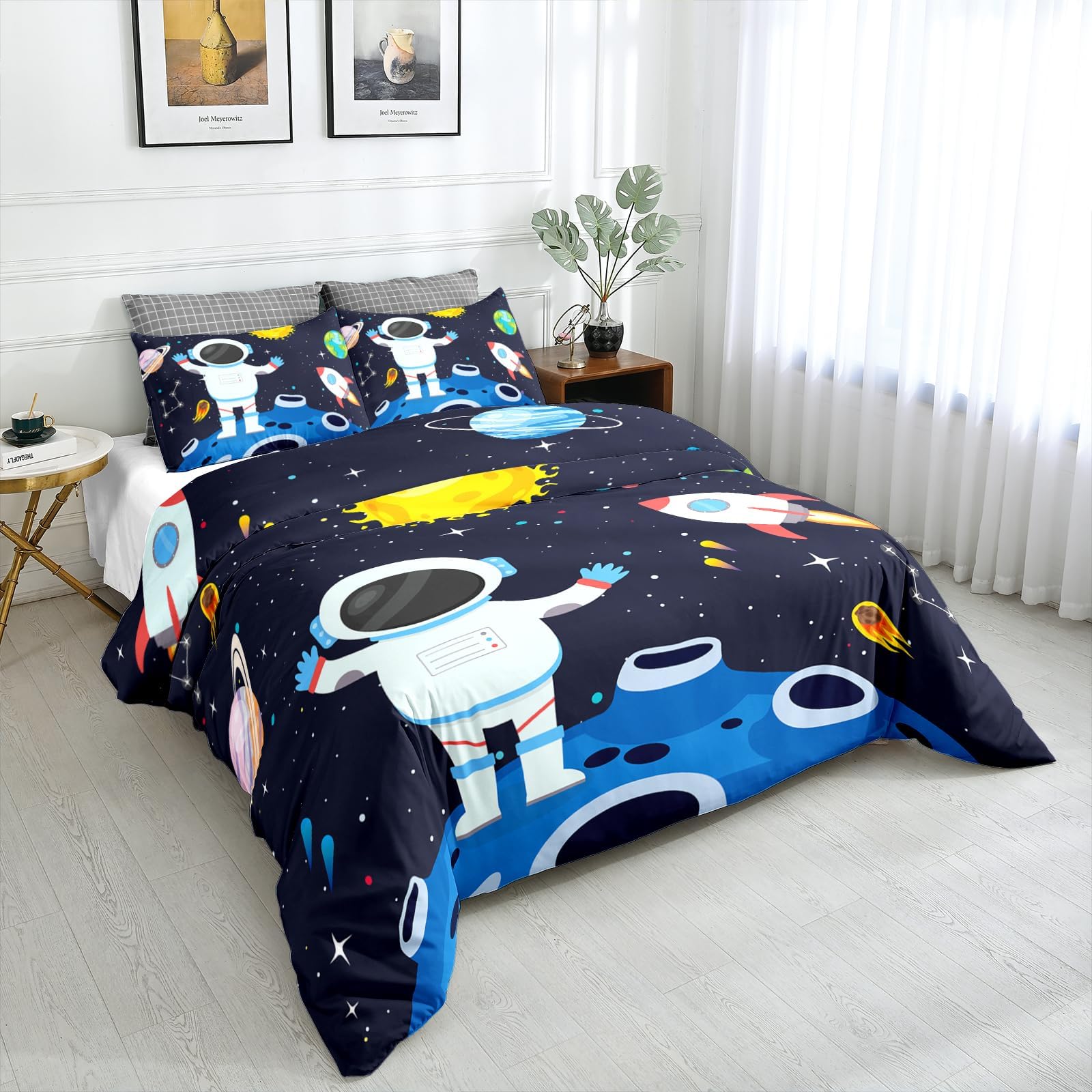SETWIER Outer Space Cartoon Bedding Set Queen Size Galaxy Planet Duvet Cover Astronaut Comforter Cover Spaceship Rocket Quilt Cover Soft for Child Boy Girl Teen Kids with 3PCS