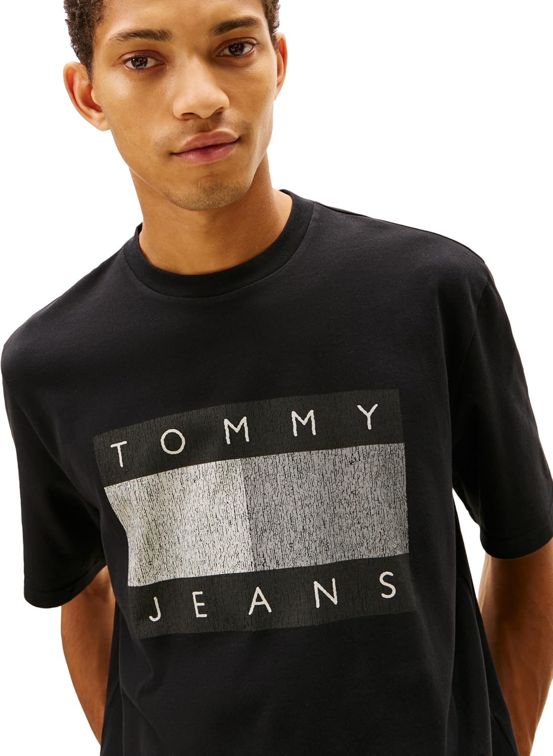Tommy Jeans Men's Short Sleeve Solid Cotton Graphic T-Shirts with Distressed Flag Logo