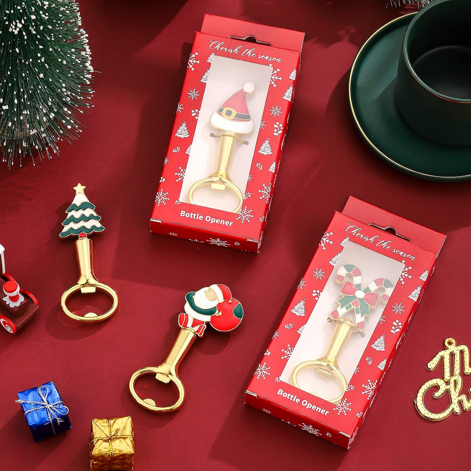 4pcs Christmas Bottle Openers Christmas Cute Bottle Opener Winter Favors Christmas Gift Decorations and Souvenirs Decorative Beer Bottle Opener for Party Table Decors (Multicolr)