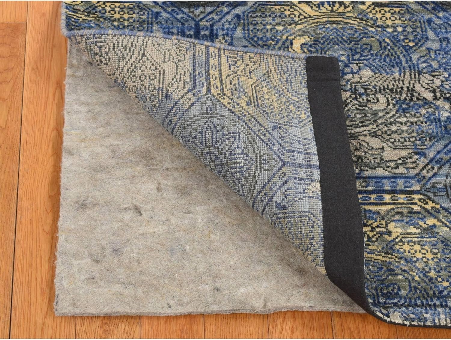 Sapphire Blue Repetitive Rosette Design Silk with Textured Wool Hand Knotted Runner Oriental Rug (2'8"x9'1")