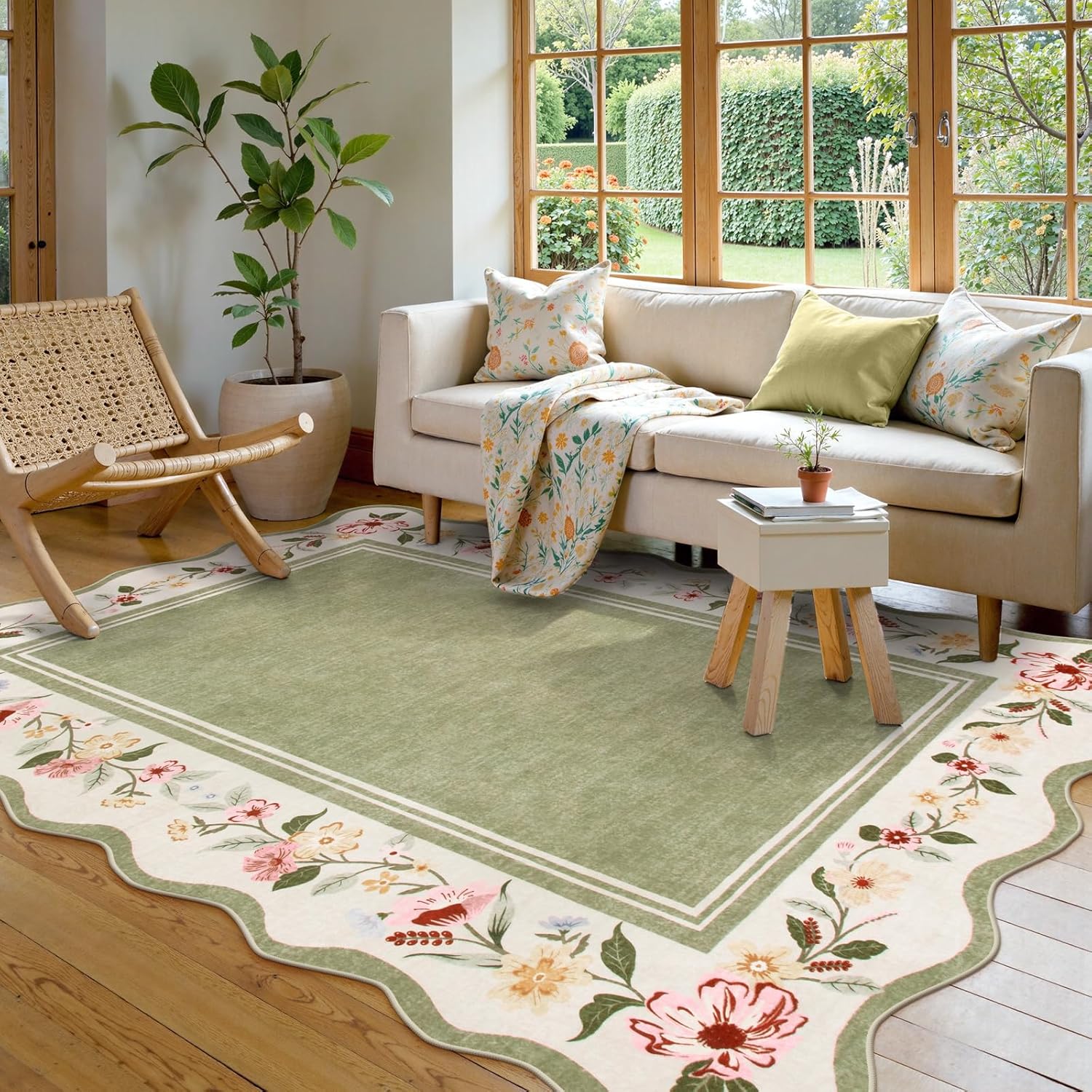 (Similar design)Lahome Floral Scalloped Rug 5x7, Green Rugs for Living Room Ultra-Thin, Vintage Boho Washable Area Rug 5x7 Soft Bedroom Rugs Non-Slip Throw Carpet for Farmhouse ?Dining Room Playroom 5' x 7' (Rectangular) Green