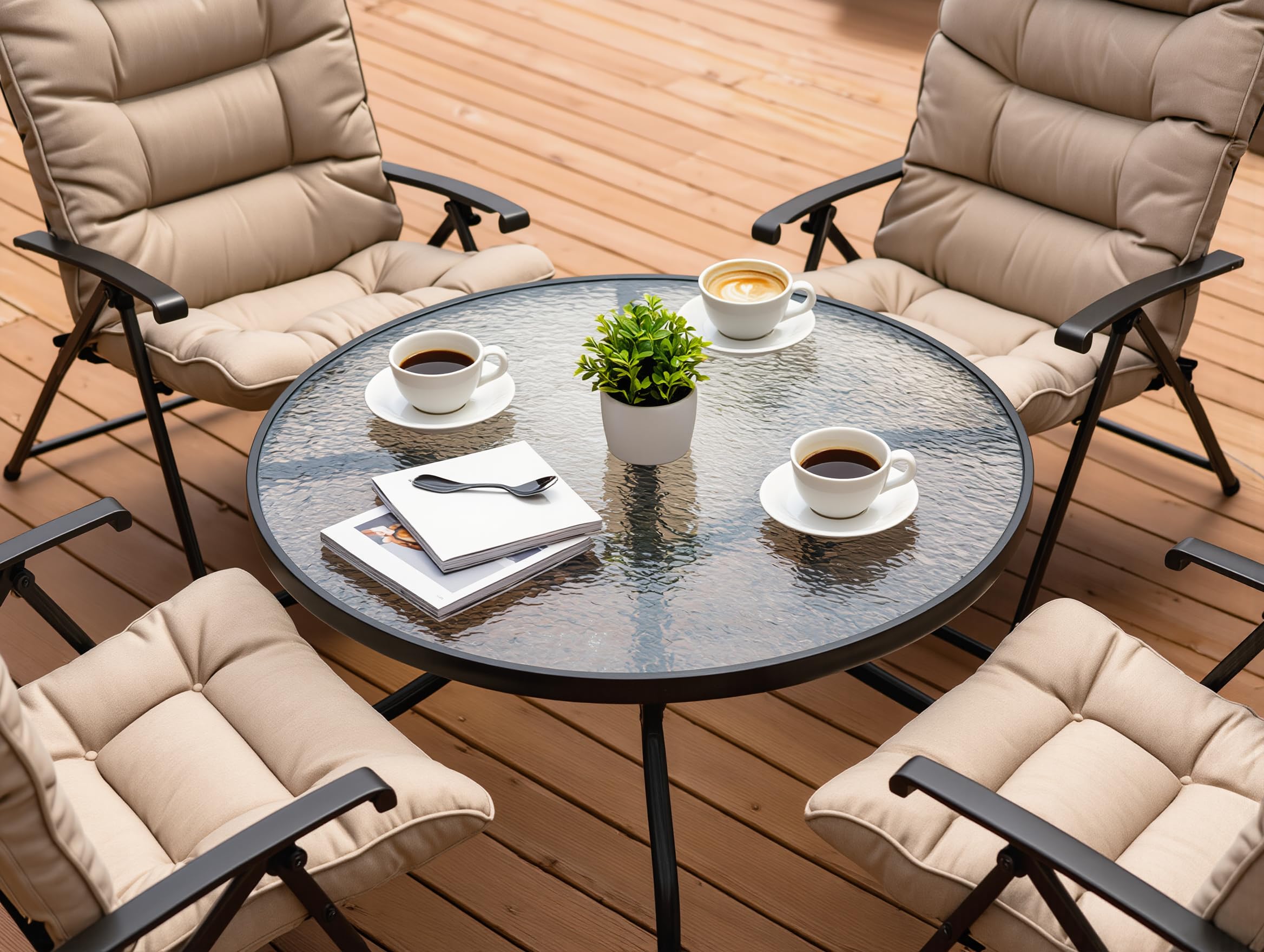 Set da Giardino Pieghevole 5 Pezzi SANTORINI – 4 Poltrone Reclinabili con Cuscini Beige + Tavolino Rotondo Ø86 cm Vetro Temperato – Schienale Regolabile 2 Posizioni – Arredo Giardino Salvaspazio