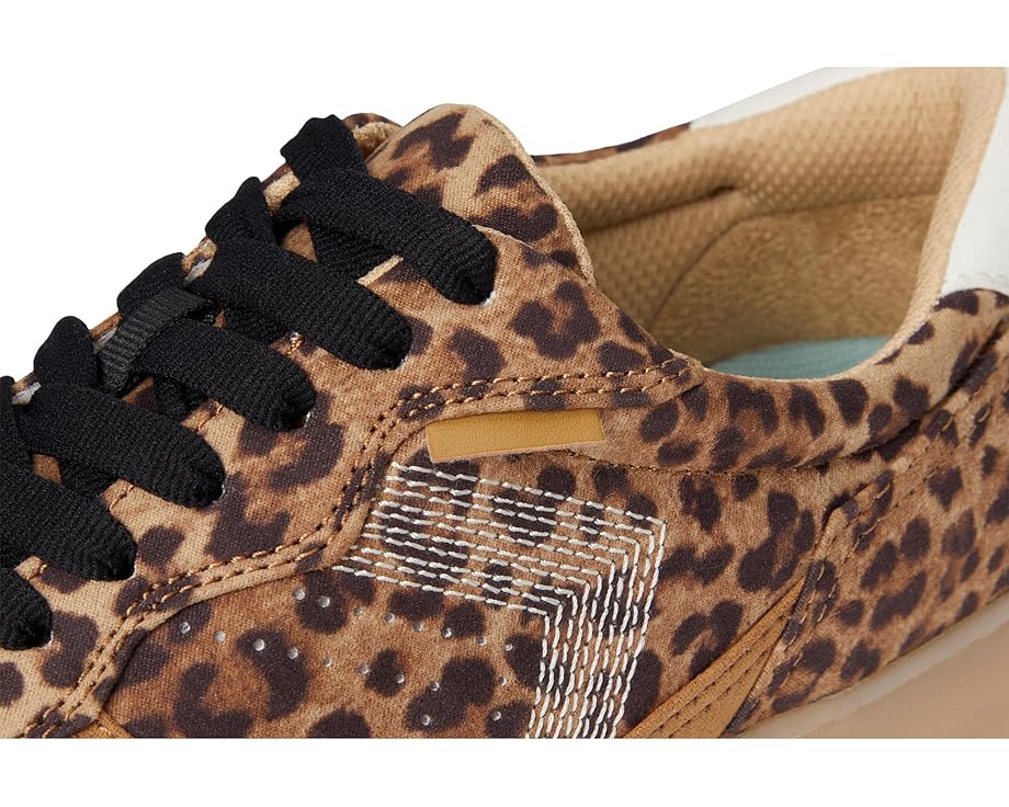 Dr. Scholl's Right On Lace-up Shoes - Right View