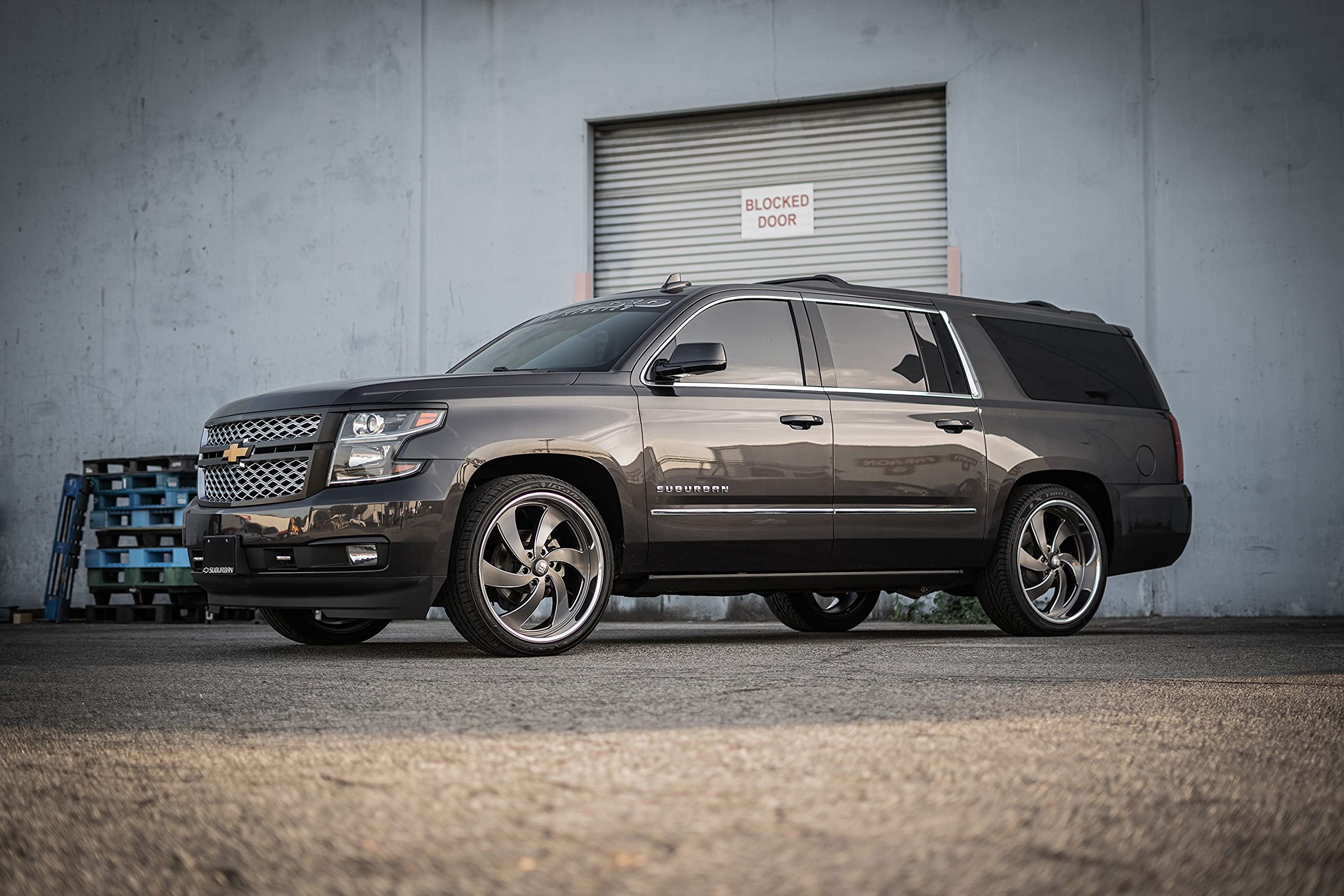 DESPERADO Ⅲ W Amazon.com: US Mags U133 DESPERADO 5 1PC Custom Wheel - 22x8.5, 1