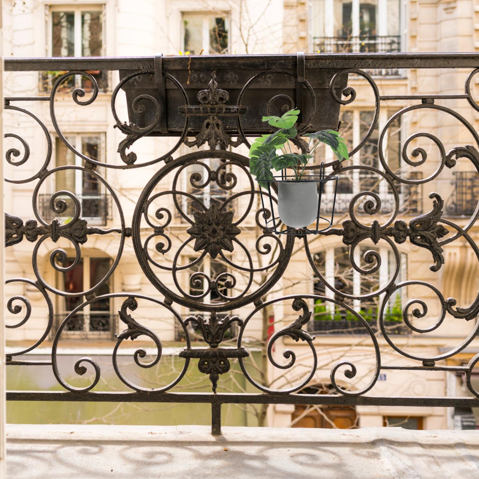 Angoily 2 Pezzi Sospese Portavasi da Fiori, Cesto per Fioriere Sospese, Fioriere per Ringhiere Da Balcone, Nero