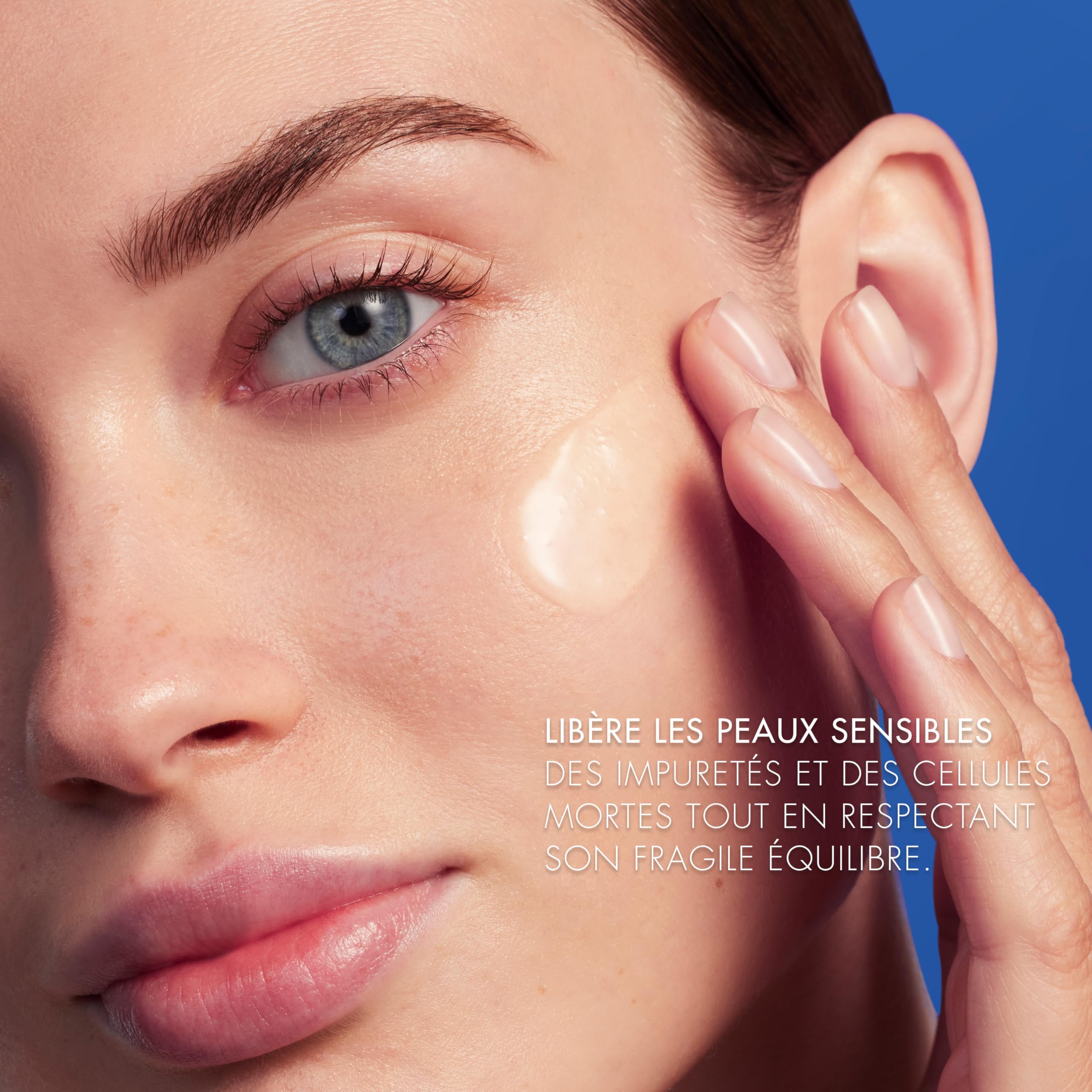 Biotherm, Biosource Gelée Micellaire Nettoyante, Élimine les Impurtées, Peau Radieuse, Enrichi en Biotech Plankton et L. Saccharina Algue Dorée, Tous Types de Peau, 150 ml