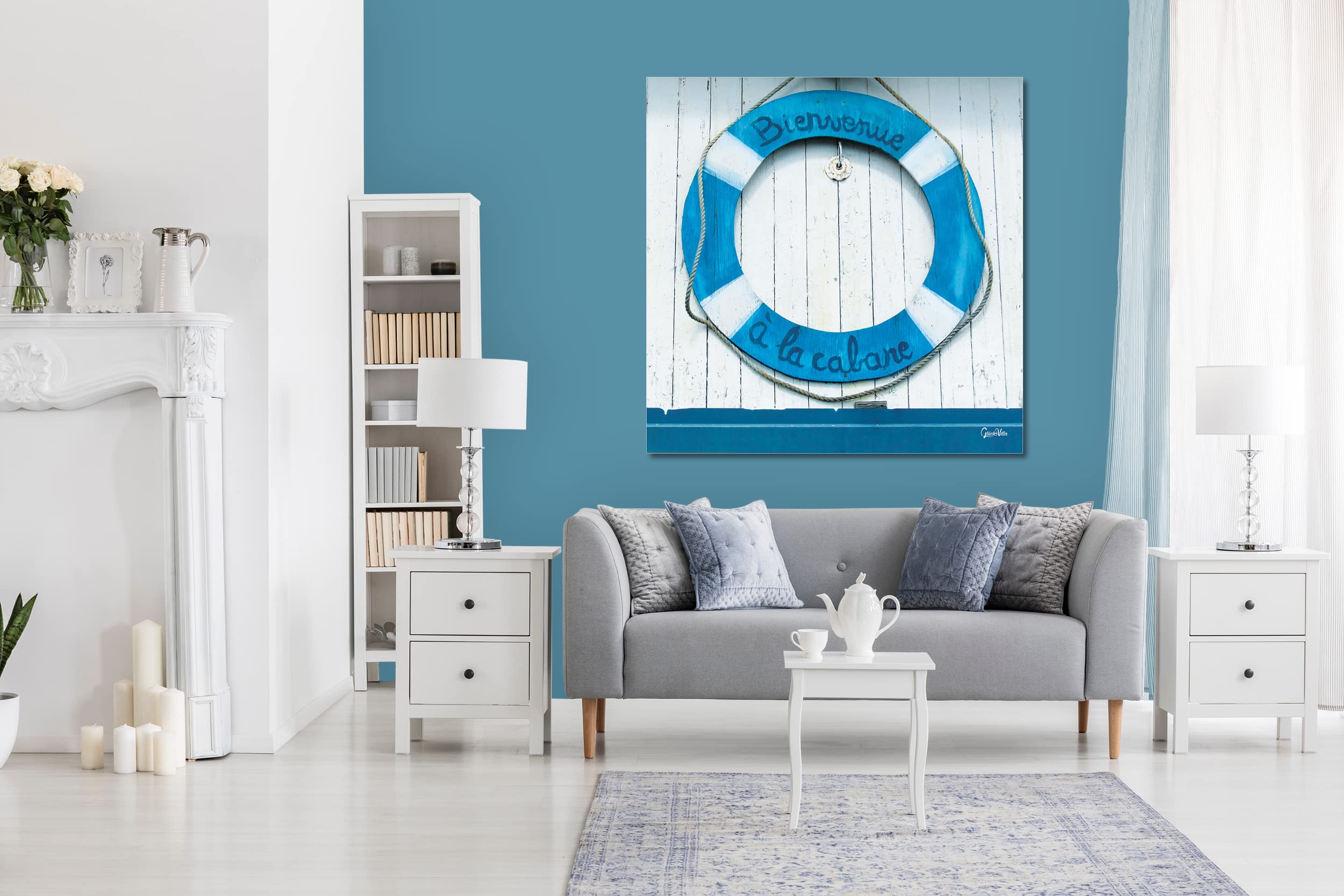 Glücksvilla - Bienvenue - (Leinwand-Bild 2 cm, 100 x 100 cm) | div. Maße - aus DE - Kunstdruck XXL Deko Wandbild Quadrat - Rettungsring Frankreich Fischer-Hütte maritim