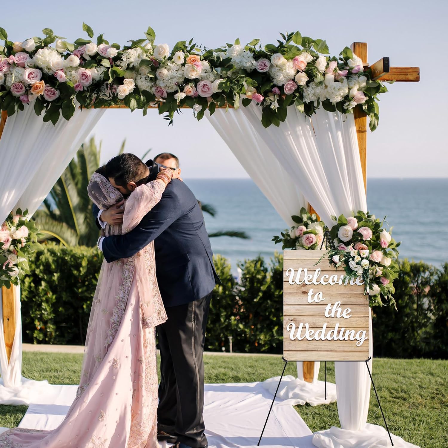 PATIKIL Art Easel Sign Easel Stand, 4 Pack Collapsible Poster Holder Stand Foldable Presentation Floor Easel for Wedding Sign Poster Picture Display Painting Drawing Art Supplies, Black