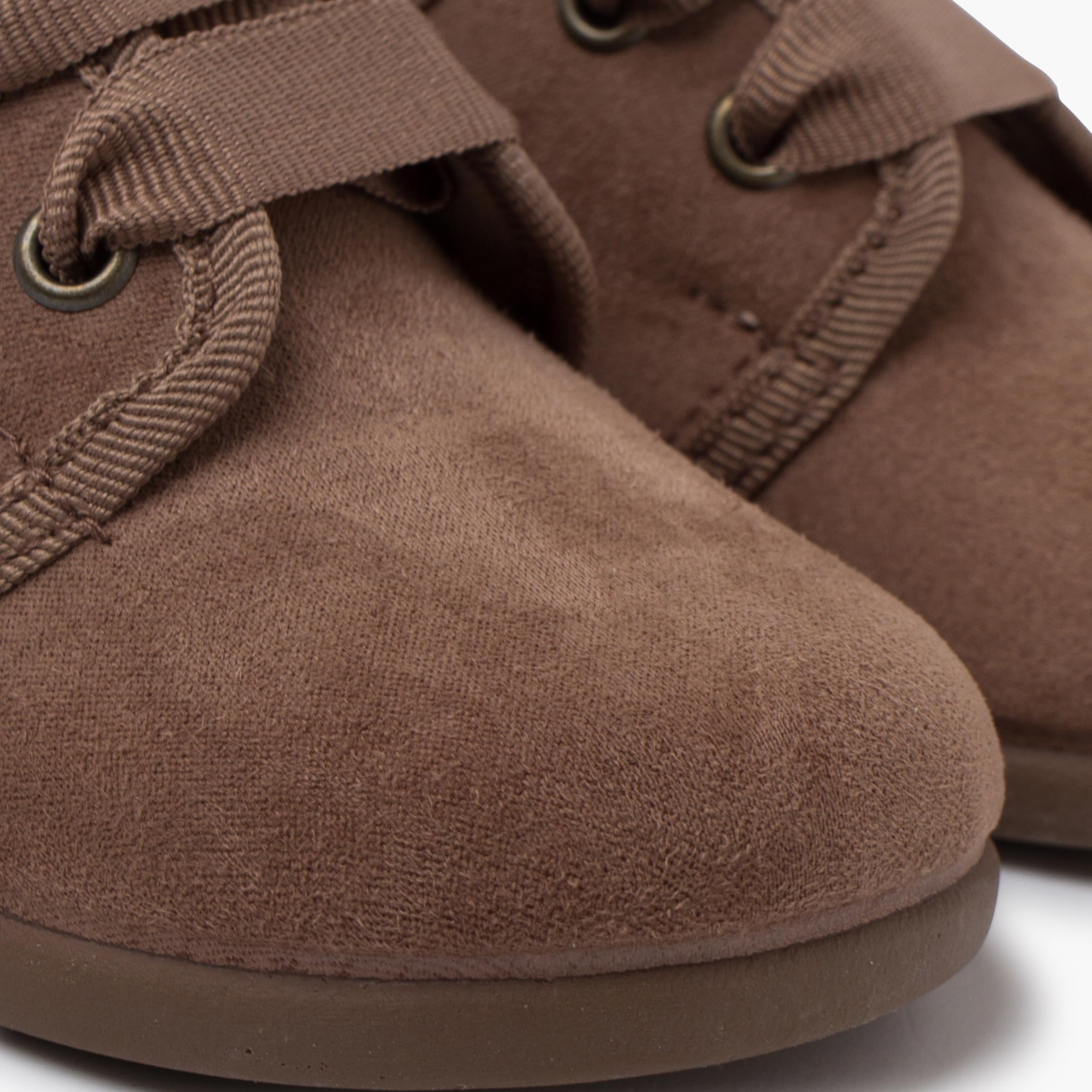 Pisamonas Blucher Serratex Cordón Faya