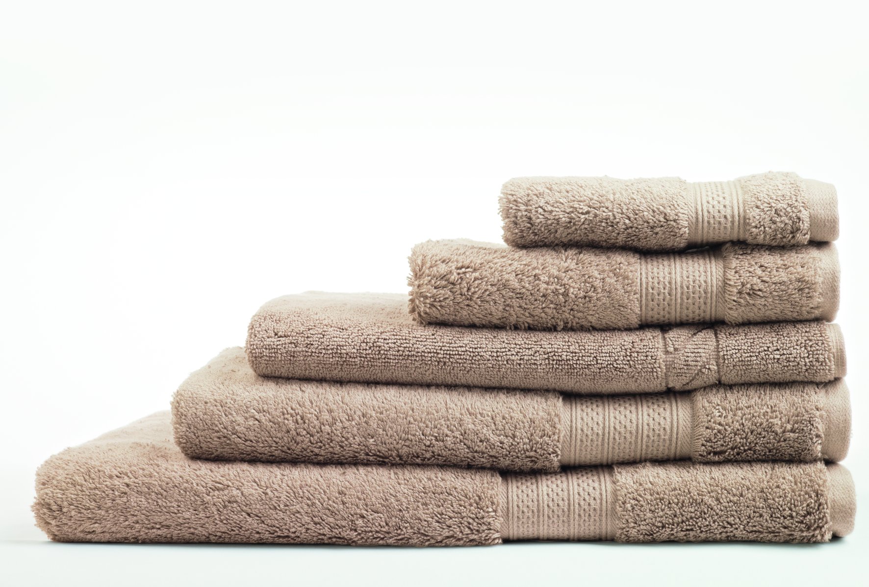 Sheridan 69 x 140 cm 100 Percent Cotton Egyptian Luxury Bath Towel, Natural