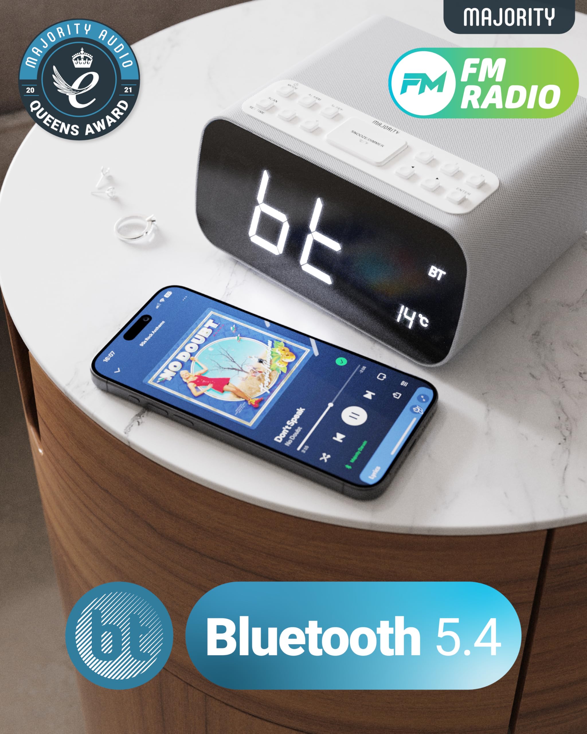 MAJORITY Darwin Wecker mit Ladestation | Radiowecker UKW | 12W Stereo Radio Wecker Musik | Bluetooth Radiowecker Digital | Doppelter Alarm | Eingebautes Thermometer | Radio mit Uhr | Dimmbares Display