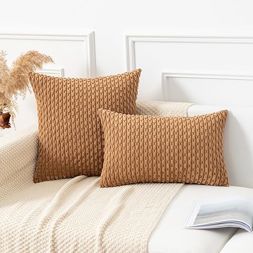 Vista 556 de Kevin Textile - Juego de 2 fundas decorativas cuadradas para cojines, de pana suave y con moderno estilo campestre bohemio a rayas para decorar Óxido