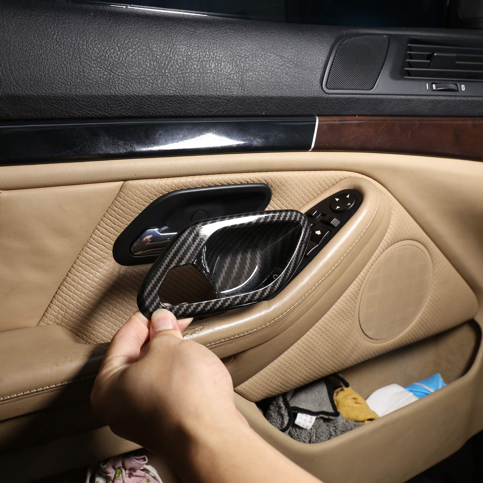 Coque de poignée carbone pour BMW E39 : l'élégance sport au quotidien