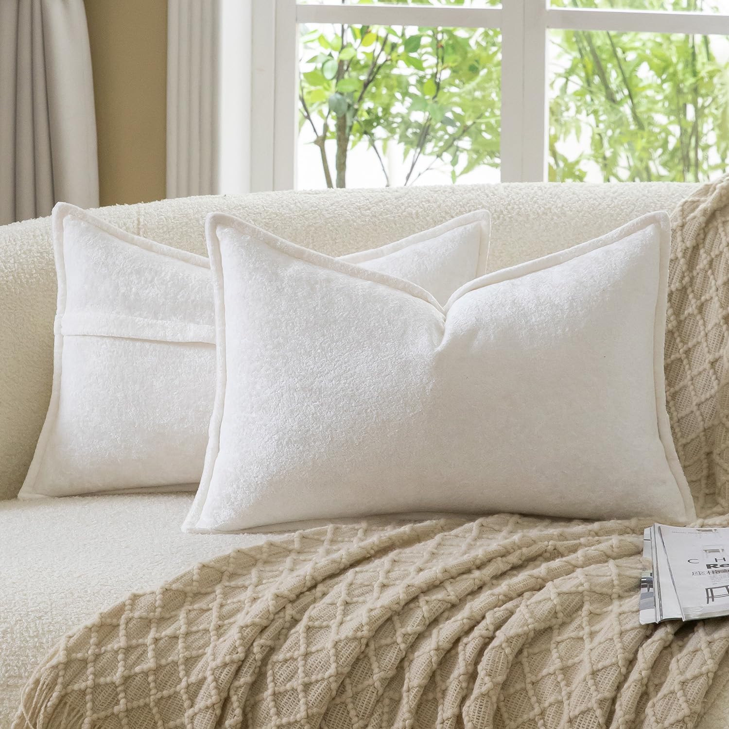 Madizz Decorative Vintage Chenille Cushion Covers Pack of 2 Plaid Couch Pillows Neutral Boho Farmhouse Pillow Cases Home Decor for Couch Sofa Bedroom Living Room 30x50 CM, Pure White
