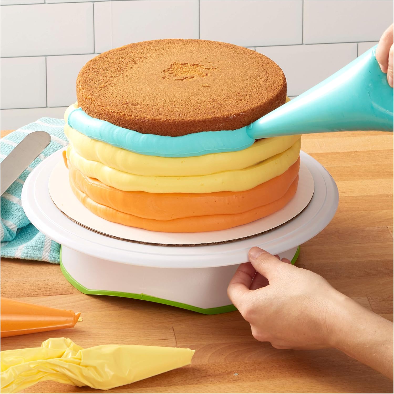 Wilton Trim-N-Turn Ultra Cake Decorating Turntable - Cake Decorating Stand