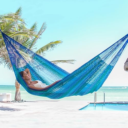 Miniatura 2 de NOVICA Hamaca artesanal hecha a mano con cuerda de rayas azul y verde nailon mexicano maya cobalto brillante 'Cool Lagoon' (doble)