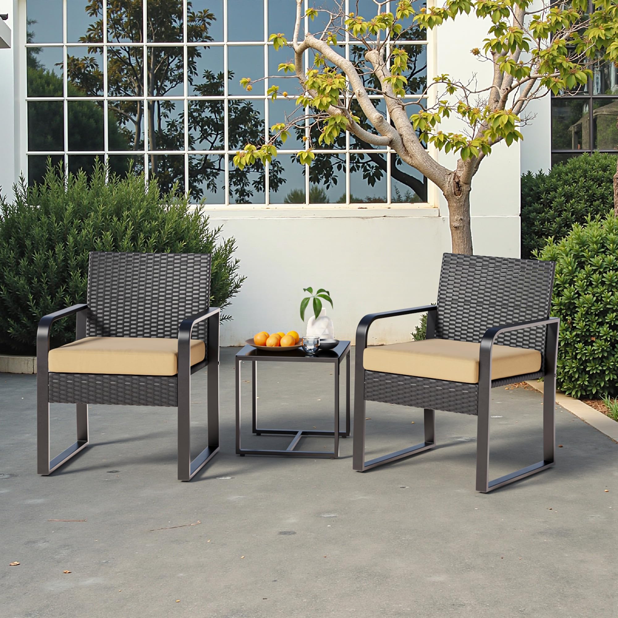 Bealife Salottino da Esterno in Rattan, Set Giardino 3 Pezzi con 2 Poltrone Imbottite + Tavolino con Piano in Vetro, Mobili per Balcone e Terrazza (beige)