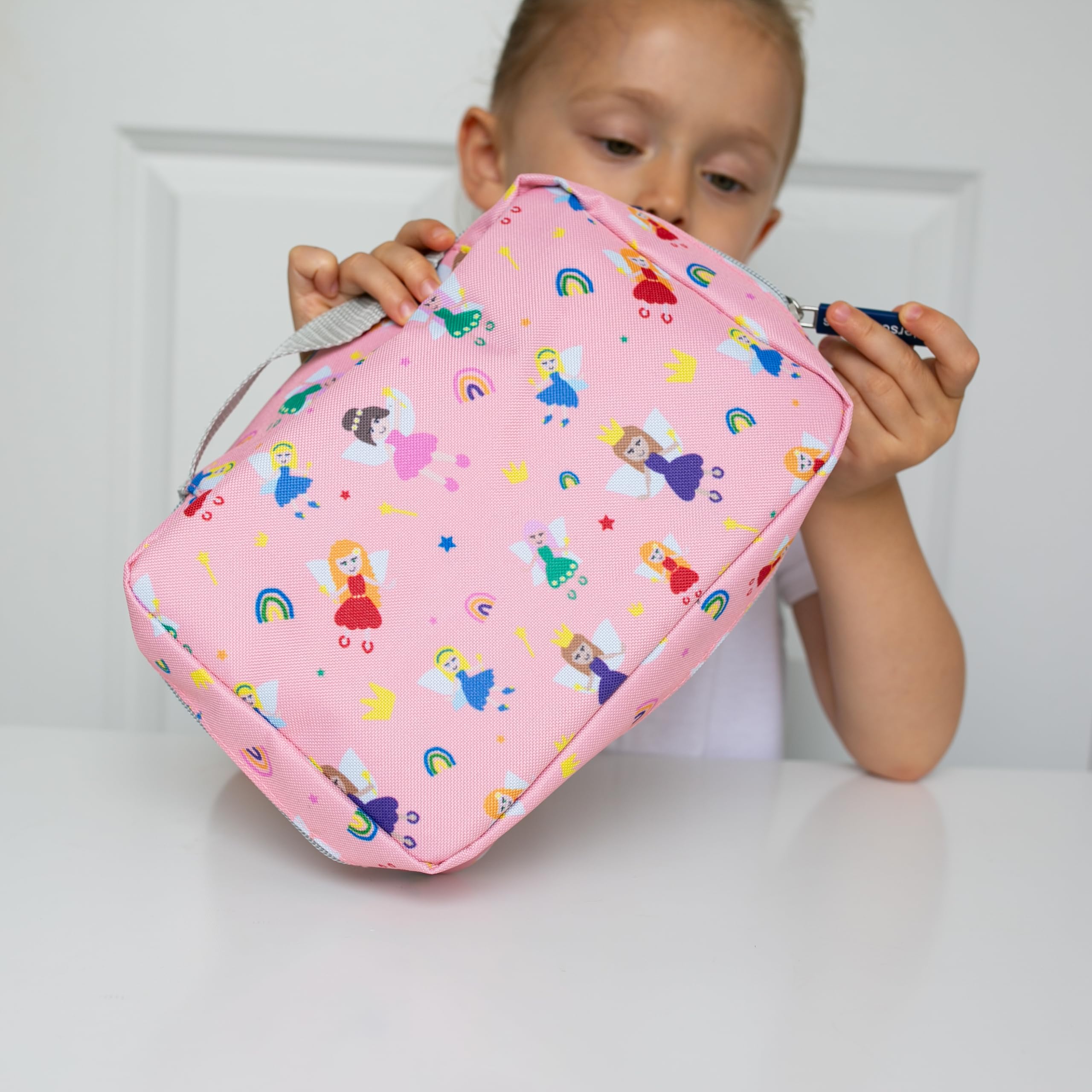 Sac de Lavage de Voyage pour Enfants Suspendu Organisateur Léger Extensible avec Compartiment zippé Poignée Crochet Fées
