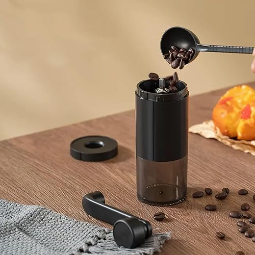 Hian Hand Operator Coffee Bean Grinder 19g Capacity 53x53x