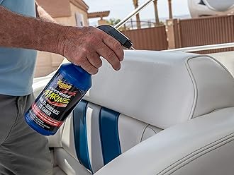 Meguiar's Extreme Marine Multi-Surface Cleaner M180332 - Pro Multi-Surface Cleaner for RV and Marine Detailing, Removes Dirt Grime & Stains from Vinyl, Gel Coat, Non Skid, Carpet and More, 32 Oz Spray
