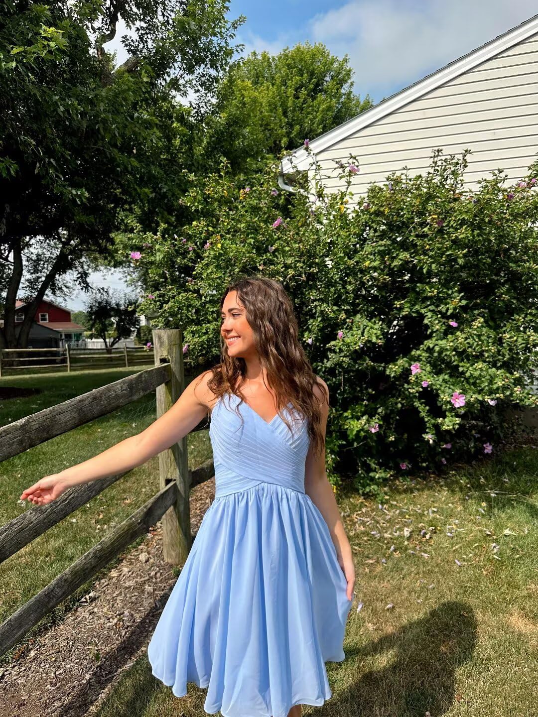 Women's Spaghetti Straps Homecoming Dresses Short Chiffon A Line Bridesmaid Dresses with Pockets